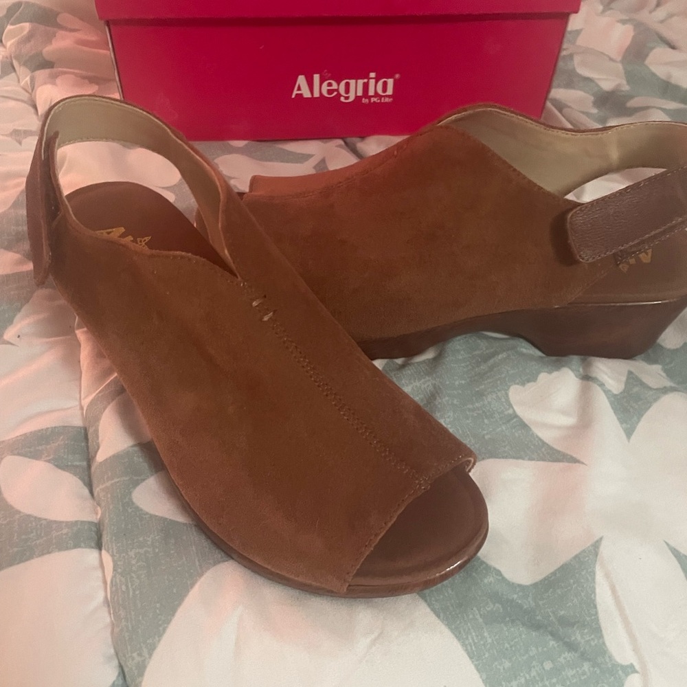 Alegria Rosie Brown Suede Wedge Shoes - Picture 2 of 10